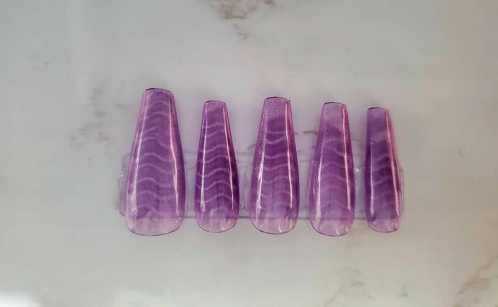 Purple Magnetic Waves Press-On Nails