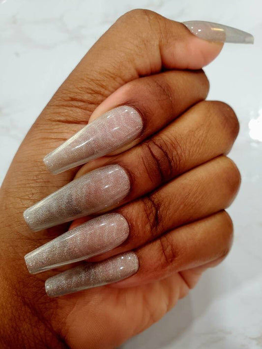 Silver Wave Chic Press-On Nails (Magnetic Waves Design, Stylish, Long Coffin)